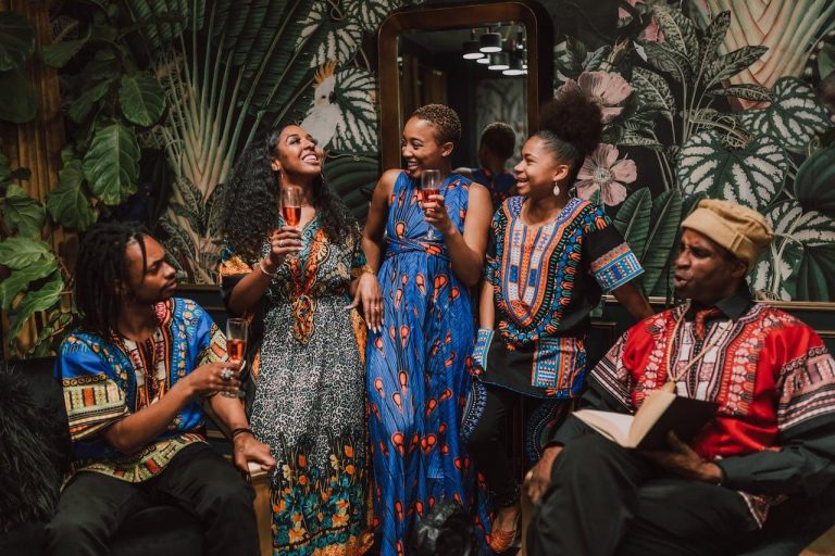 Como se vestir para uma festa